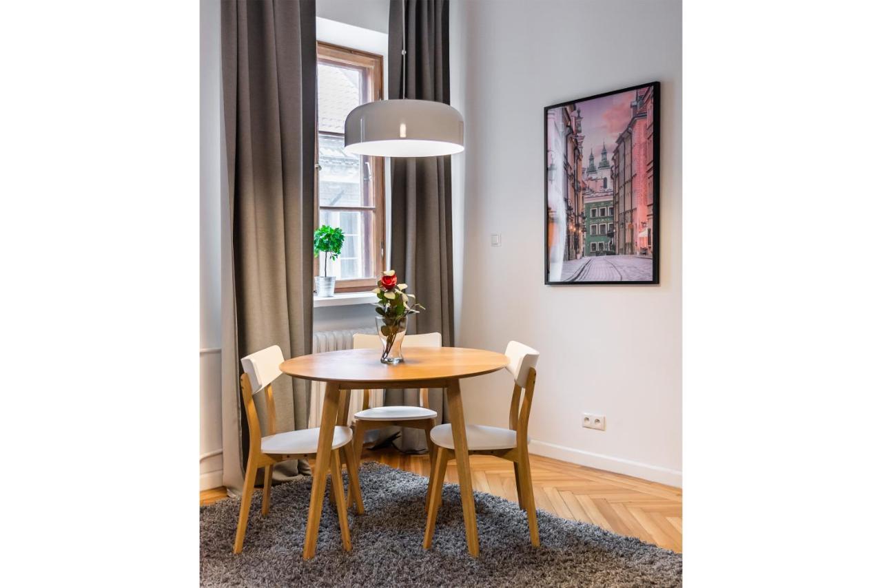 Old Town Market Place Apartment وارسو المظهر الخارجي الصورة